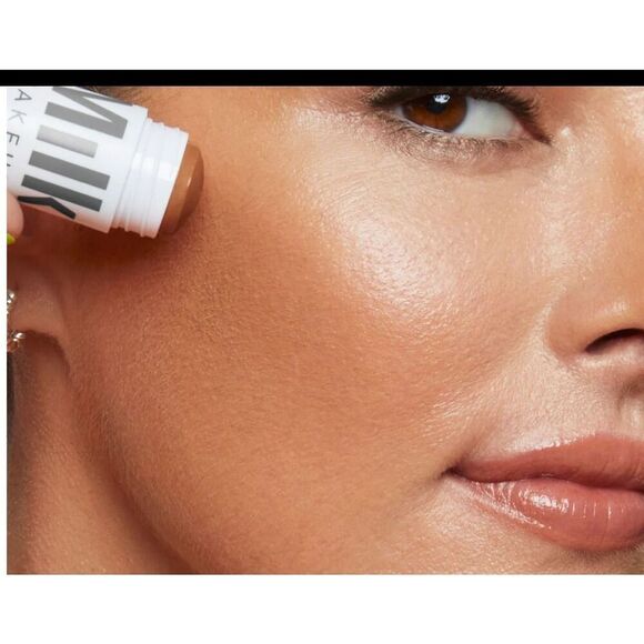 NWT MILK MAKEUP Matte Cream Bronzer Stick in Baked - Picture 2 of 5